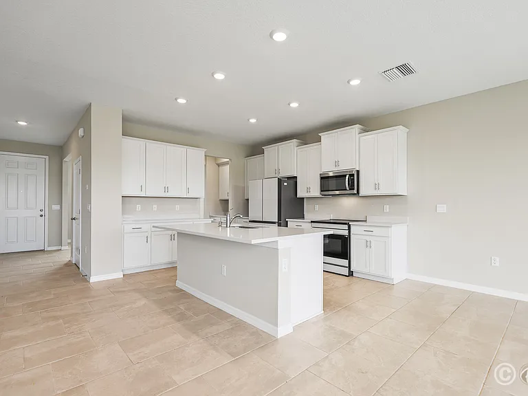 3809 Sunny Spring St — Photo 10