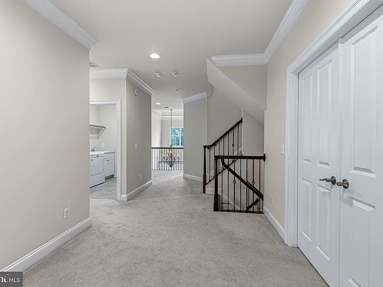 1751 Tysons Crest Ln — Photo 25