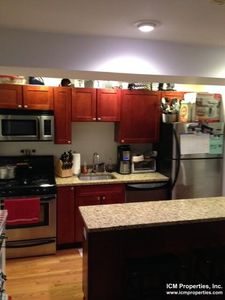 647 W Melrose St APT 3, Chicago, IL, 60657