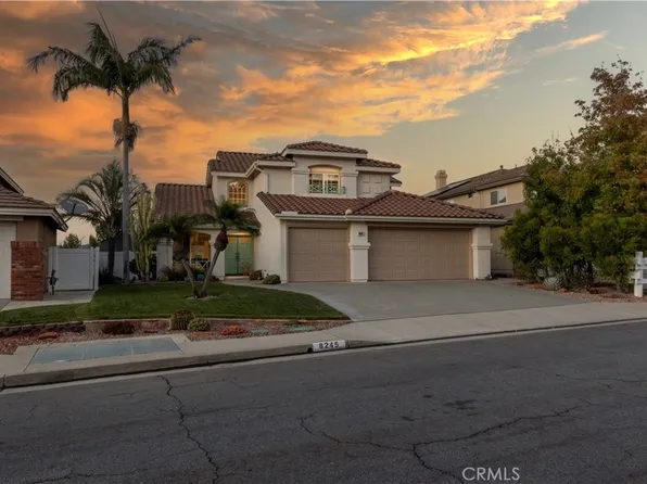 8245 E Park Terrace Ln, Anaheim, CA 92808