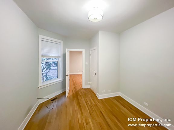 3rd image of 5941 N Magnolia Ave #1-5941M