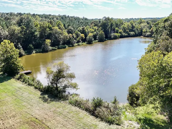 44 Hobby Ln, Kinards, SC 29355