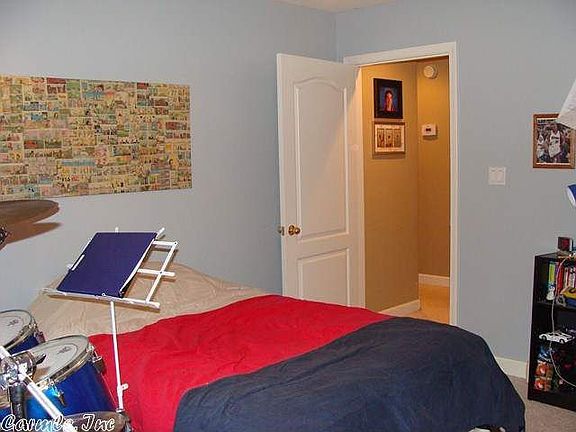 4th image of 471 Walleye Dr
