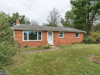 604 Piketown Rd, Harrisburg, PA, 17112