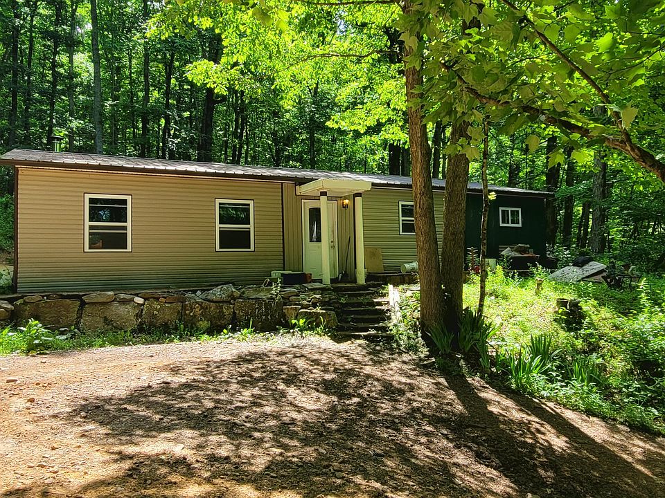 1st image of 333 Fleshman Hollow Rd