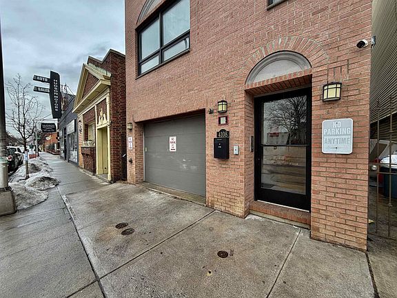 3rd image of 4108 Kennedy Blvd #1