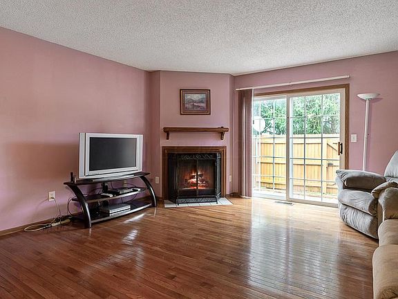 5th image of 168 Macenroe Dr