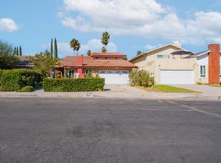 18247 Sylvan St, Reseda, CA 91335