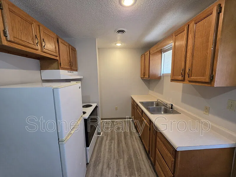 1 bed, 1.0 bath, $675 — Photo 4