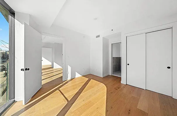 Rented by Compass | media 5