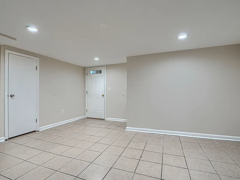 4041 Wilkens Ave #C — Photo 4
