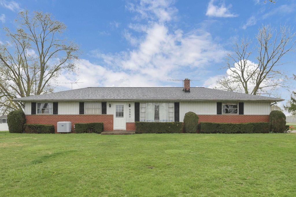 Real estate listing image