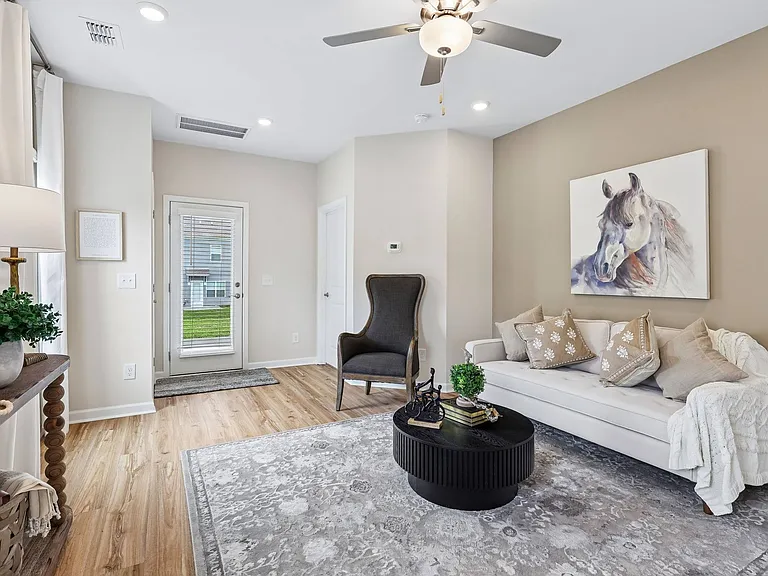 Harts Branch Townhomes — Photo 3
