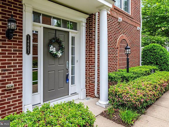 2nd image of 14867 Potomac Branch Dr