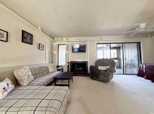 9414 S Lake Ridge Dr, Bloomington, IN 47401