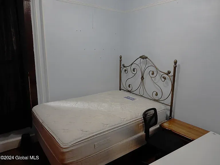 911 Jacob St #1A — Photo 9