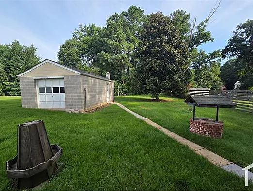 4 bed, 1200 sqft, $2,600 — Photo 3