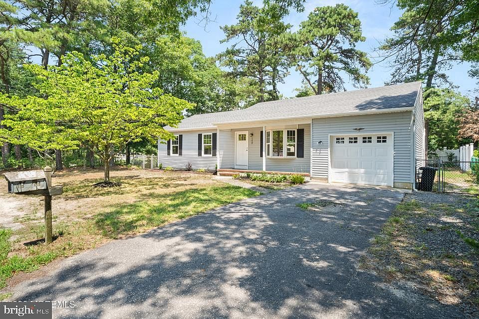 1st image of 1228 Tamarack Rd