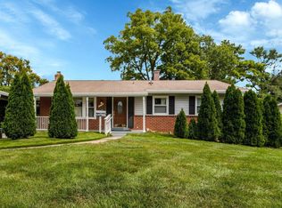 7712 Arlen St, Annandale, VA 22003