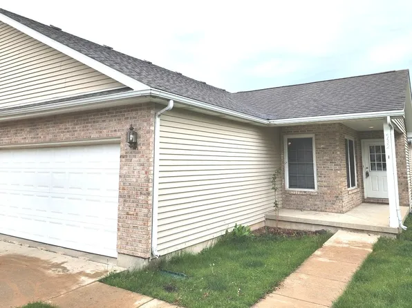 532 S Elizabeth St, Maple Park, IL 60151