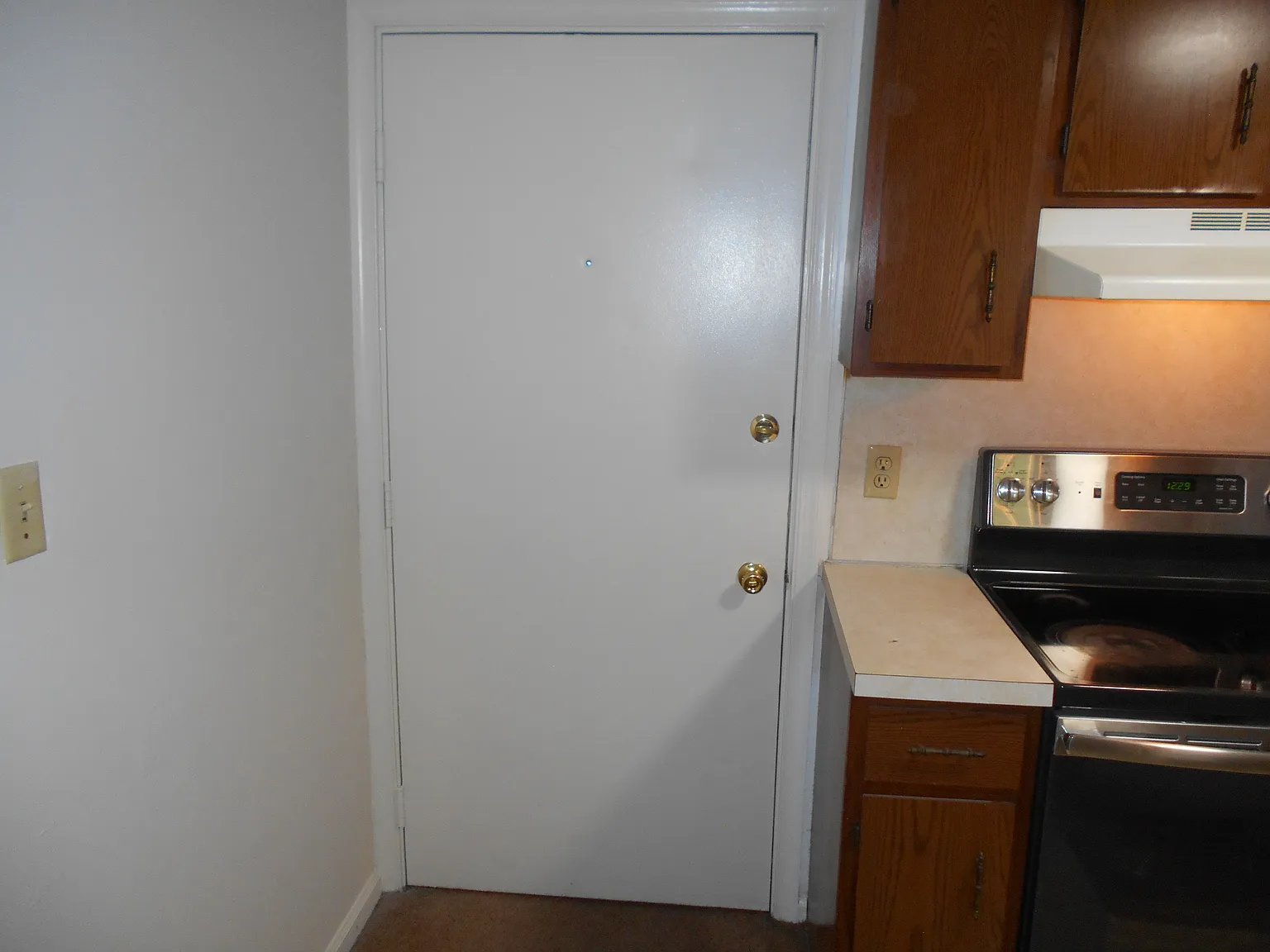 1 bed, $1,200 — Photo 3