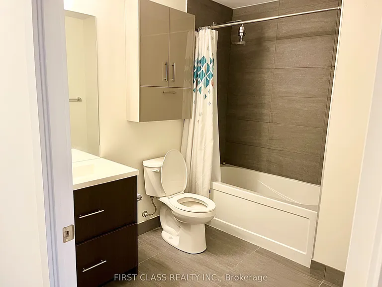 188 Fairview Mall Dr #620 — Photo 8