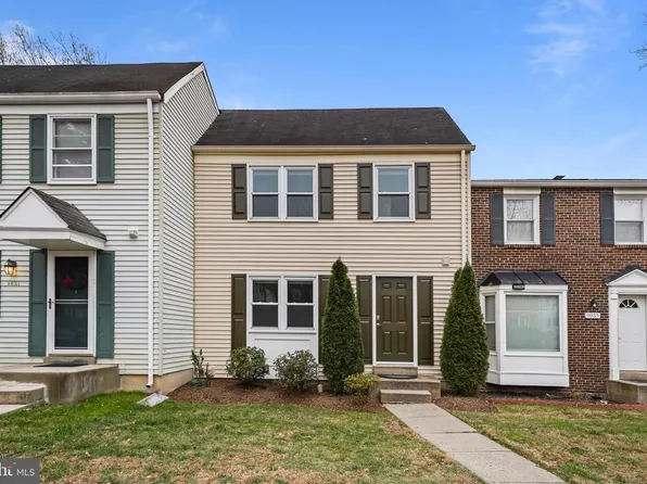 9033 Piney Grove Dr, Fairfax, VA 22031