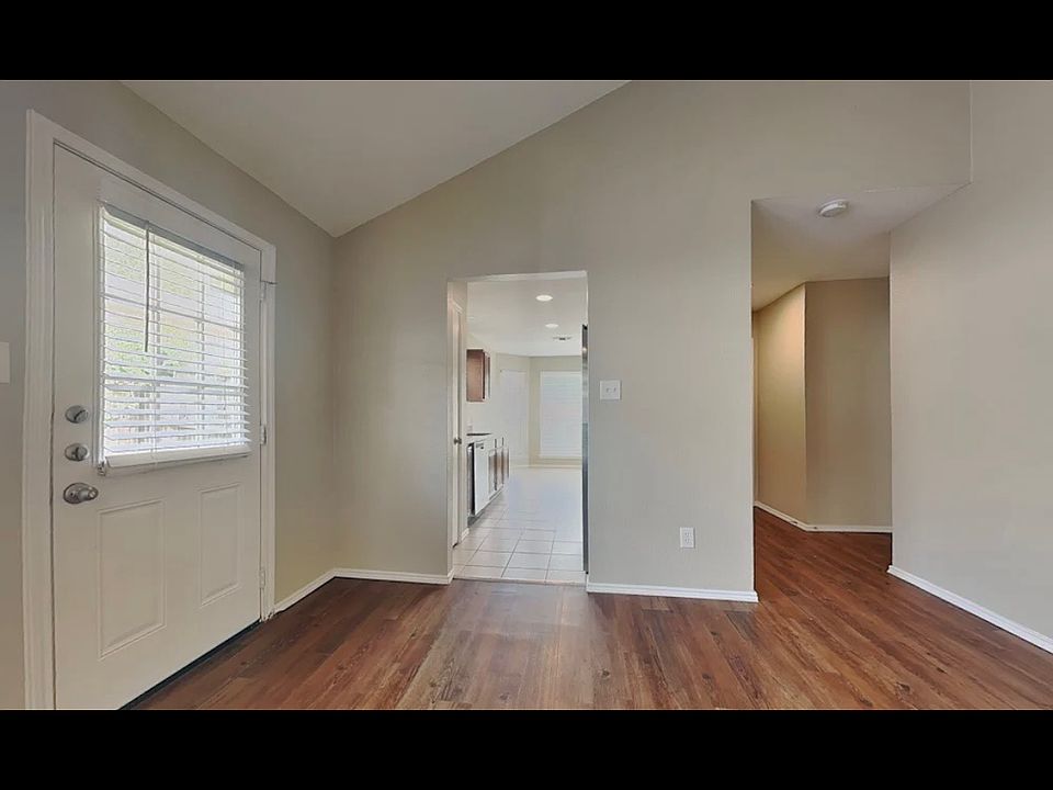 1st image of 10317 Pleasant Mound Dr