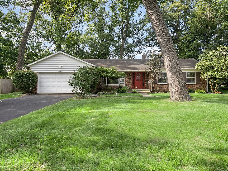 1st image of 23282 Forest Ln