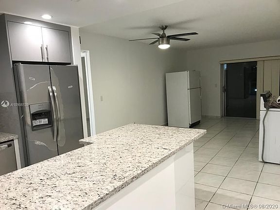 5th image of 3642 NE 171st St APT 201-A
