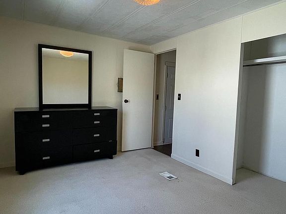 3rd image of 409 5th Ave #A245
