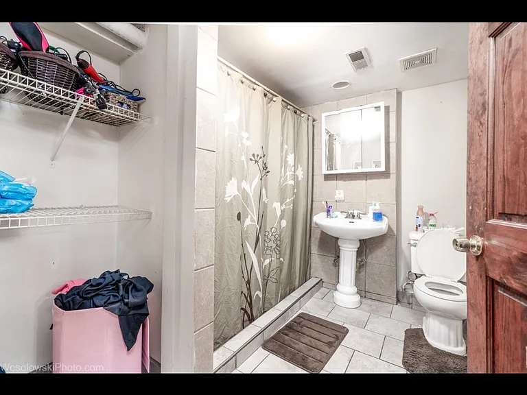 3431 W Lyndale St #G — Photo 12