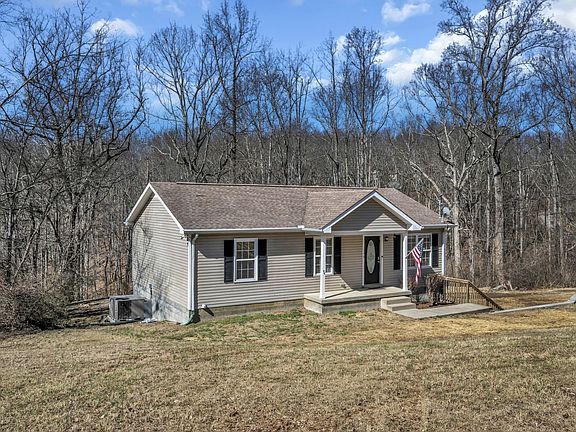 3rd image of 1546 Old Charlotte Pike
