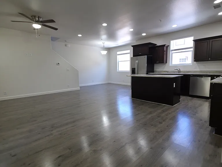2489 W Cripple Creek Dr #1 — Photo 6