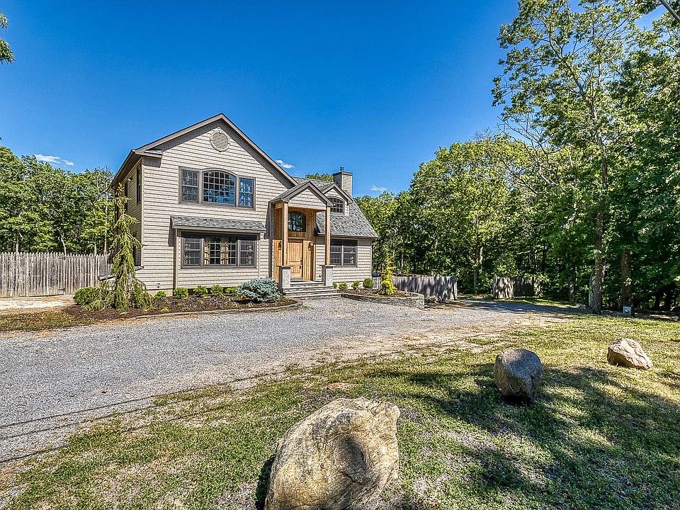 339 Valerie Ct, Yaphank, NY 11980 Zillow