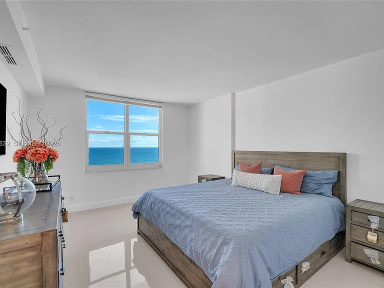 2501 S Ocean Dr #1521 — Photo 28