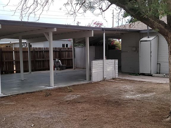 3rd image of 2732 W San Miguel Ave
