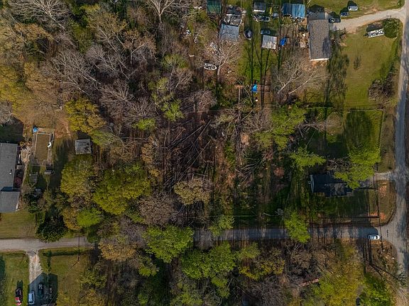 2nd image of 125 Fall St