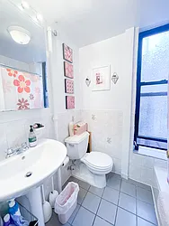 Rented by Urban Real Estate Inc