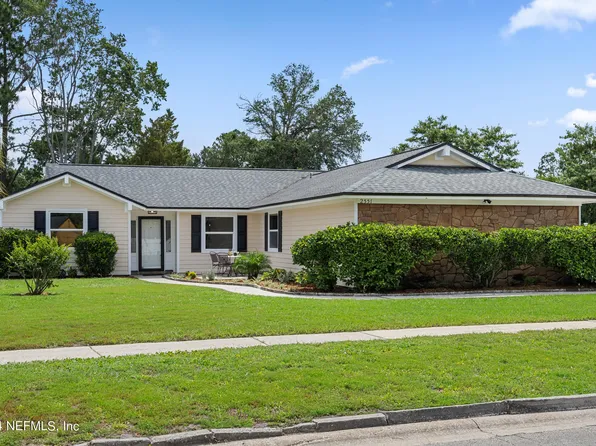 2551 SUMMER TREE Road E, Jacksonville, FL 32246