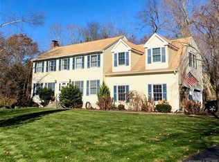26 Stephanie Ct, Durham, CT 06422