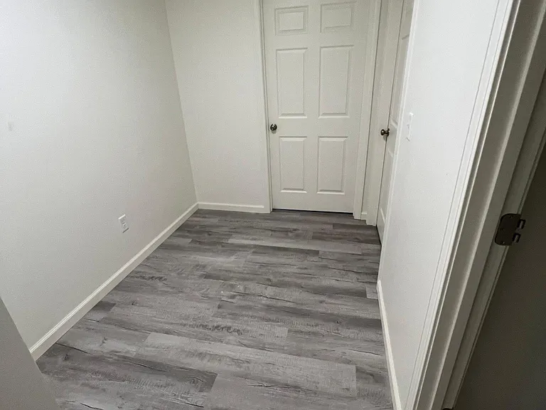 607 Brunswick St #A-B — Photo 21