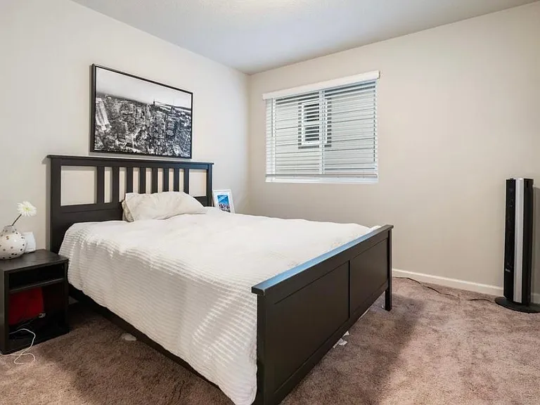 16844 SE Fox Glen Ct — Photo 18