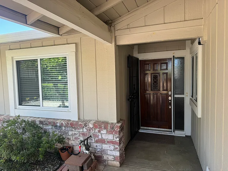 310 Florene Ct — Photo 5