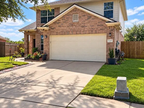 16343 Bettong Ct, Sugar Land, TX 77498