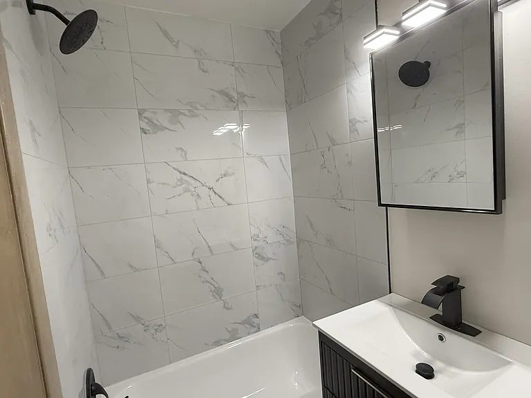 1340 Kenilworth Ave #302 — Photo 7