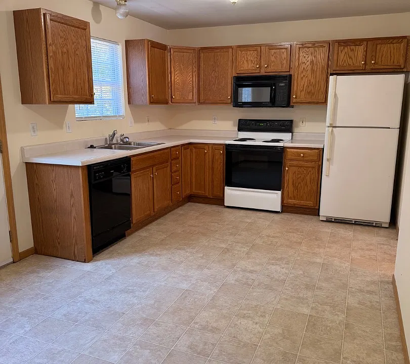 424 Kensington Park #A