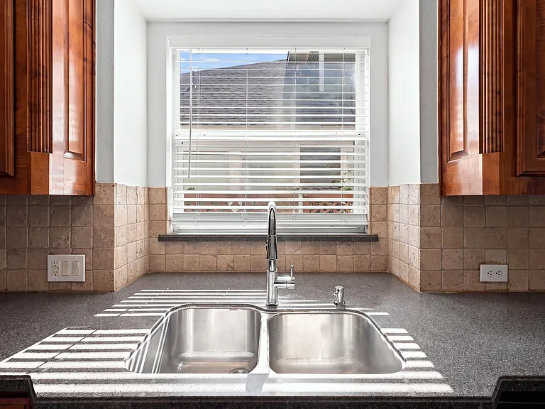 3403 Oakleigh Ln — Photo 20
