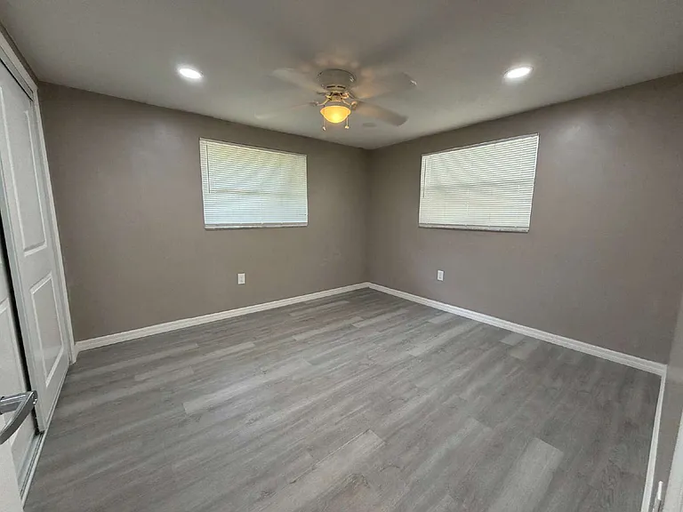 5342 Cedar Ln — Photo 16