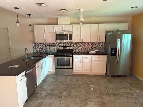 7107 Briarfield Dr